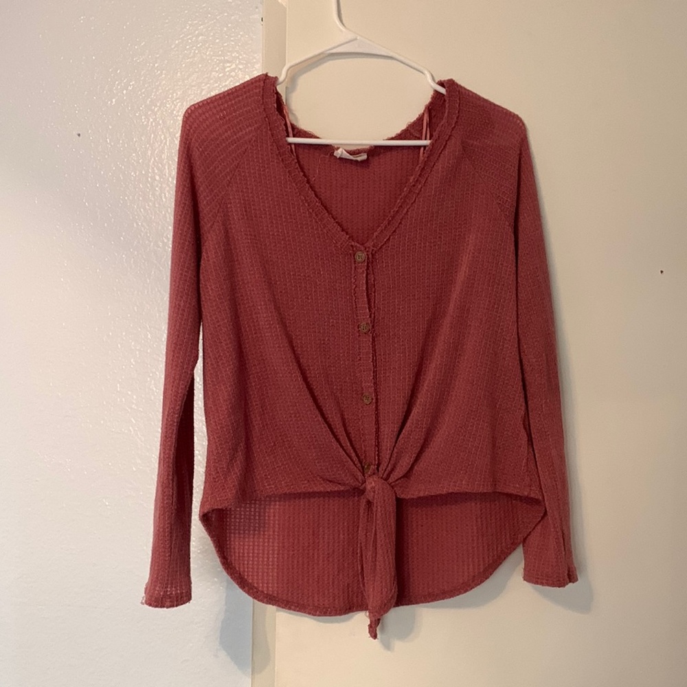 Small tie knot blouse